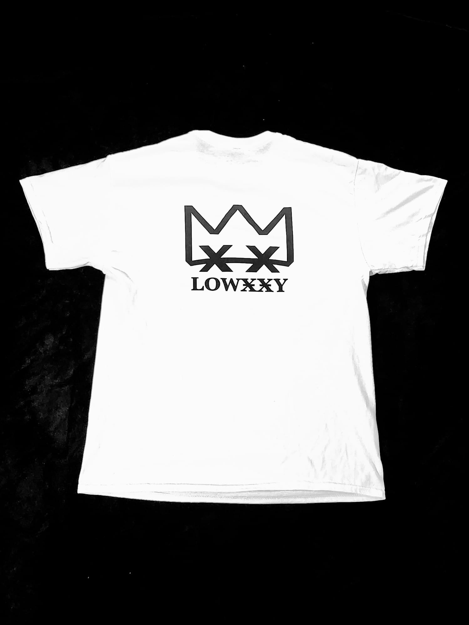 Lowxxy Stand Out